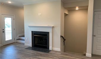 9223 Ra Young Jr Dr, Barling, AR 72923