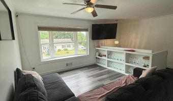 153 Schooner Ave, Barnegat, NJ 08005