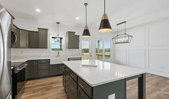 1155 Piney Mountain Rd, Appomattox, VA 24522