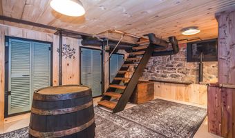 640 Orchard Dr, Bridport, VT 05734