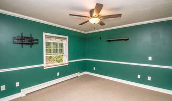 17 The Meadows Rd, Bartlett, NH 03838