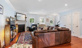 13 Taylor Cove Dr 13, Andover, MA 01810