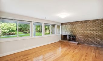 8206 STONE TRAIL Dr, Bethesda, MD 20817