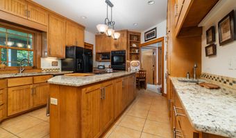 130 Willowbrook Dr, Arapahoe, NC 28510