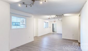 124 College St 100A, Asheville, NC 28801