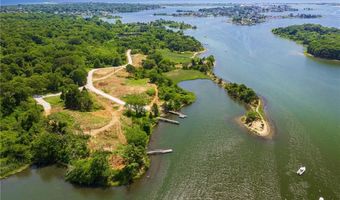 101 Kenyon Farm Rd, Narragansett, RI 02882