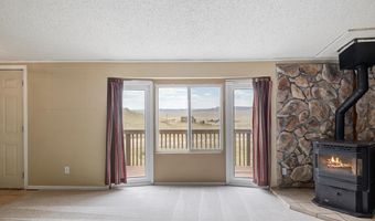 1806 S MOUNTAIN SHDW Ln, Cheyenne, WY 82009