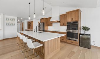 N9263 LAURA Street, Appleton, WI 54915