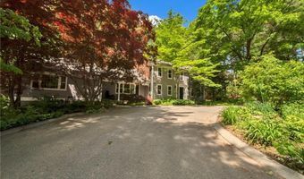 12 Howard Rd, Cumberland, RI 02864