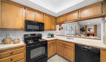 211 E Ponderosa Ln 10, Anaheim, CA 92802