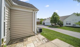 5939 Naughten Pond Dr, Columbus, OH 43213