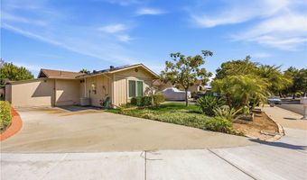 1404 Peacock Blvd, Oceanside, CA 92056