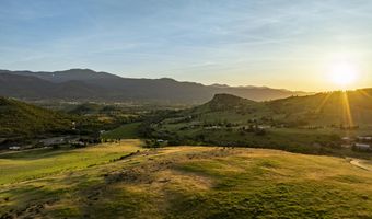 312 Sky Ridge Rd, Ashland, OR 97520