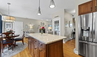 3 Spencer Ct, Clinton, CT 06413