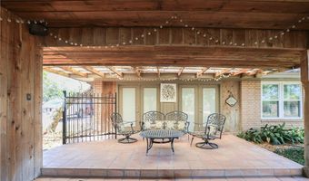 1316 Southwood St, Alice, TX 78332