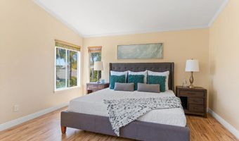 1053 Beacon Bay Dr, Carlsbad, CA 92011