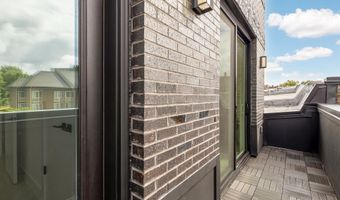 502 EDGEWOOD St NE 2, Washington, DC 20017