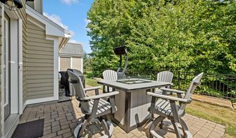5 Ranger Ln, Arundel, ME 04046