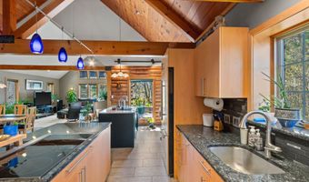 10712 COUNTY ROAD B, Amherst, WI 54406
