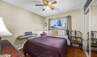 574 Alameda St, Altadena, CA 91001