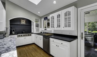 203 10th Ave, Belmar, NJ 07719