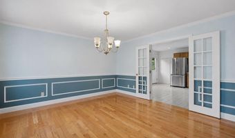 240 Sandown Rd, Chester, NH 03036