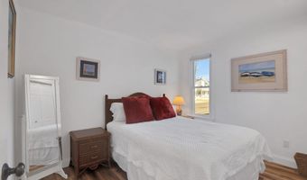 694 21st St, Avalon, NJ 08202