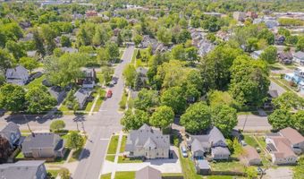 403 N Locust St, Adrian, MI 49221