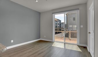 1927 FOUR ROSES St, Baltimore, MD 21222