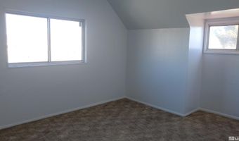 785 D St, Hawthorne, NV 89415