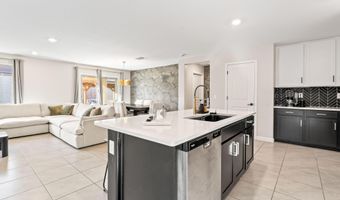 890 W CALLE CAJILLA, Sahuarita, AZ 85629