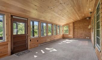 18 Cobb Rd, Belfast, ME 04915
