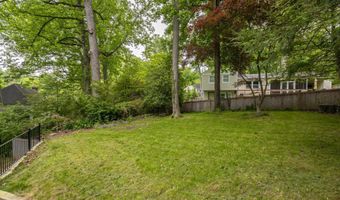 5223 WYOMING Rd, Bethesda, MD 20816
