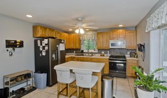 2305 Jacobs Ladder Rd, Becket, MA 01223