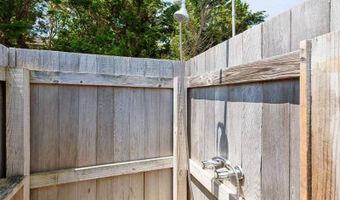 129 Marine Blvd, Amagansett, NY 11930