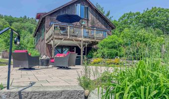 274 E Washington Rd, Bradford, NH 03221