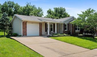 288 Brightfield Dr, Ballwin, MO 63021