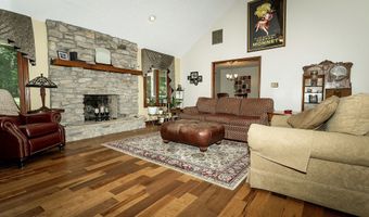 6767 Romeo Dr, Avon, IN 46123