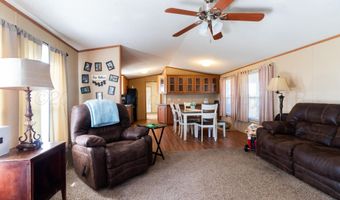 2420 E Willow Creek Dr, Amarillo, TX 79108