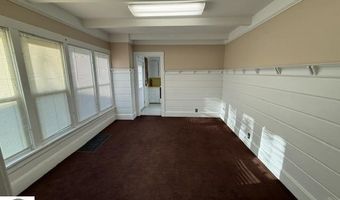 707 W Center St, Alma, MI 48801