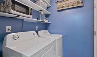 11 Madison Cir, Adairsville, GA 30103