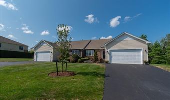 5 Sweet Corn Dr, Cranston, RI 02921