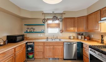 217 S Pleasant St, Bradford, VT 05033
