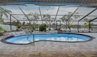 728 SPANISH MAIN Dr, Apollo Beach, FL 33572