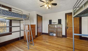 140 Leonardville Rd, Belford, NJ 07718