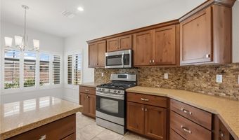 2525 Trade Wind Dr, Bullhead City, AZ 86442