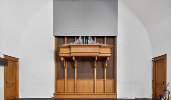 585 Central Ave, Albany, NY 12206