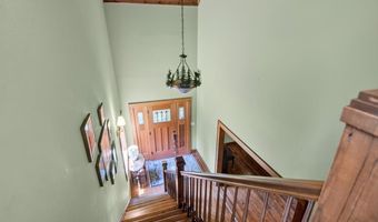 990 Buckwood Rd, Bauxite, AR 72011