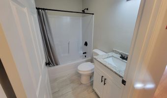 51 Nutter Cir, Barnstead, NH 03225