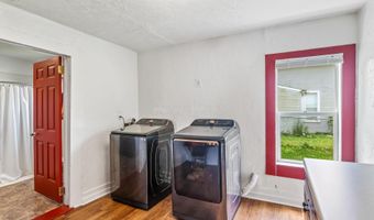 204 S Main St, Ashley, OH 43003